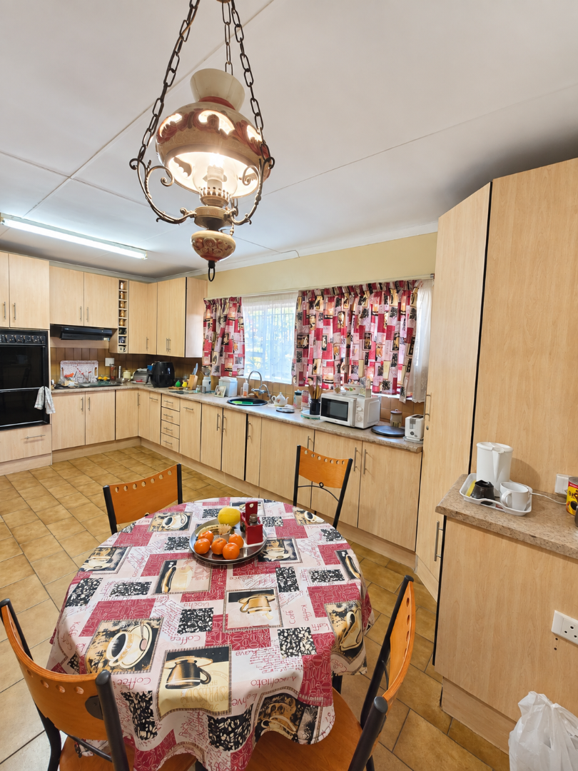 4 Bedroom Property for Sale in Wilkoppies North West